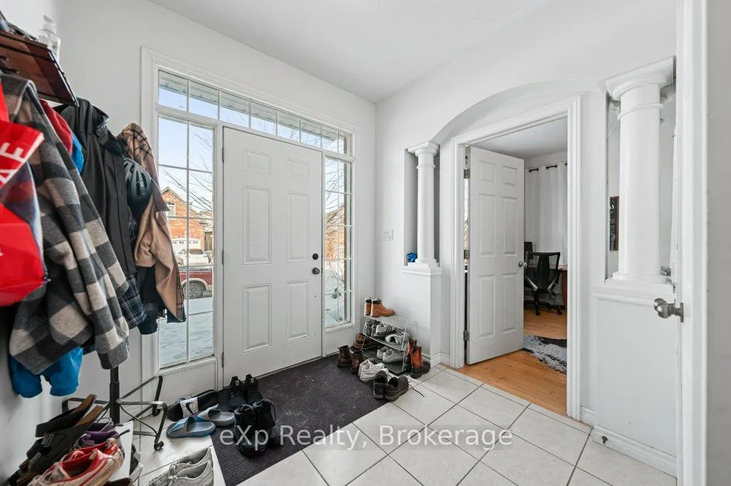 Photo 5 of 53 Truesdale Crescent, Guelph, Kortright West — HOMEH