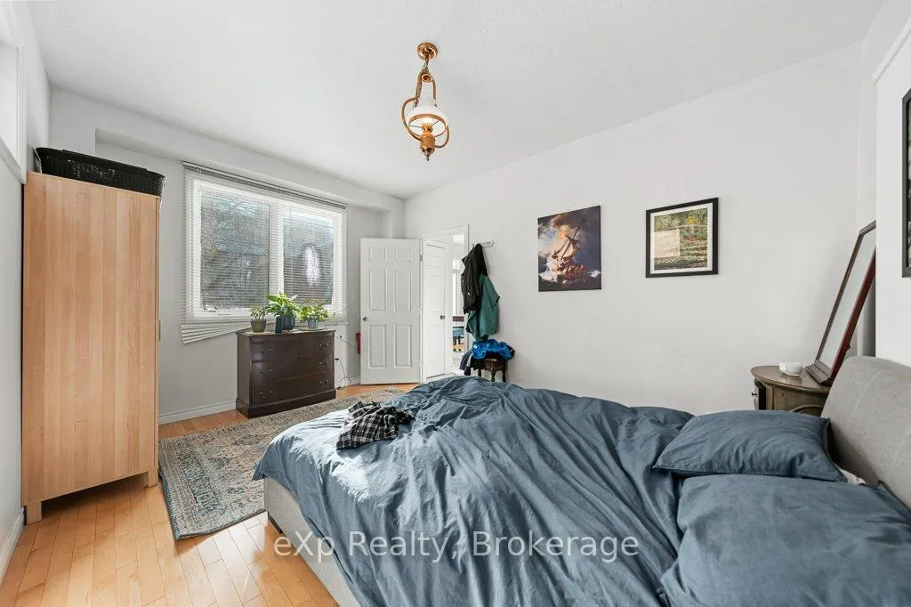 Photo 17 of 53 Truesdale Crescent, Guelph, Kortright West — HOMEH