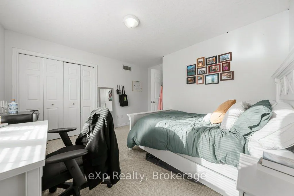 Photo 24 of 53 Truesdale Crescent, Guelph, Kortright West — HOMEH