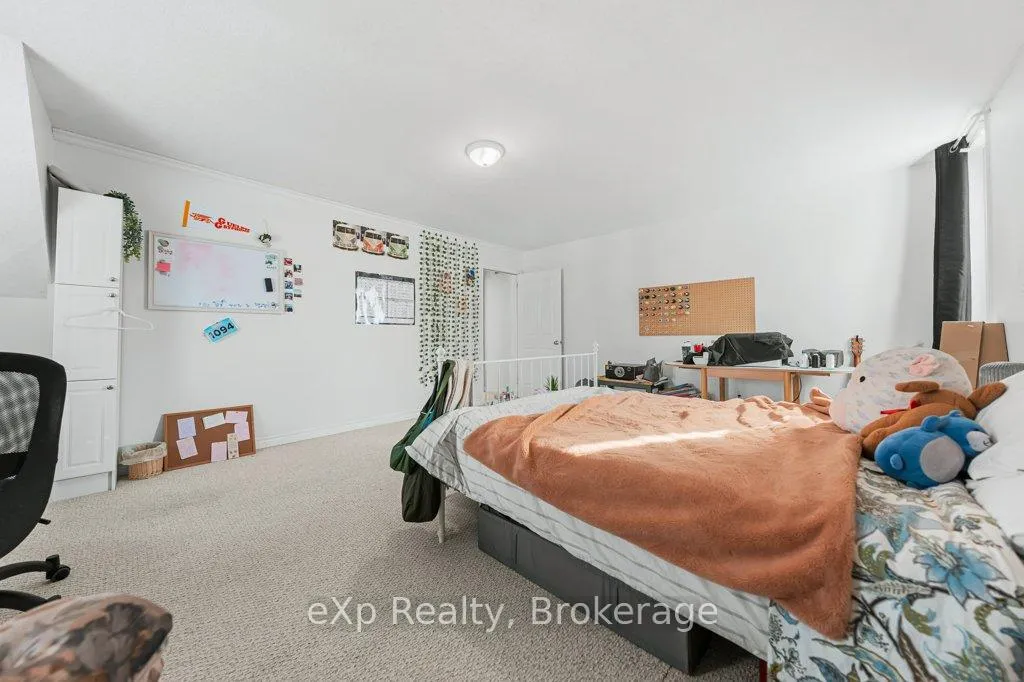 Photo 28 of 53 Truesdale Crescent, Guelph, Kortright West — HOMEH