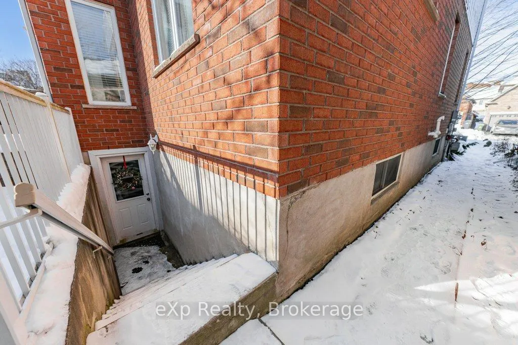 Photo 32 of 53 Truesdale Crescent, Guelph, Kortright West — HOMEH