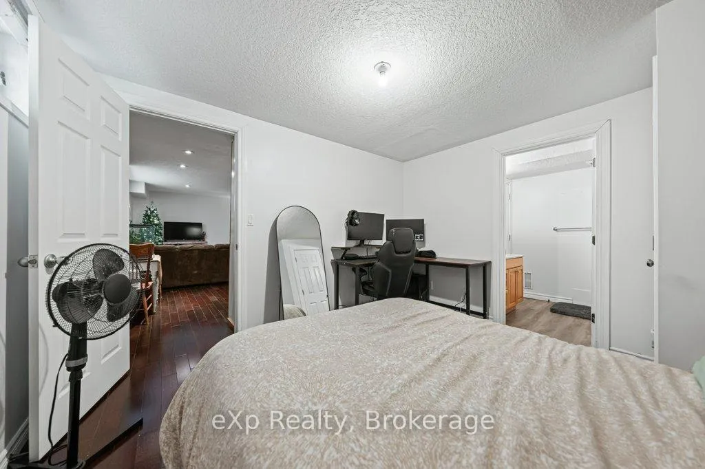 Photo 40 of 53 Truesdale Crescent, Guelph, Kortright West — HOMEH