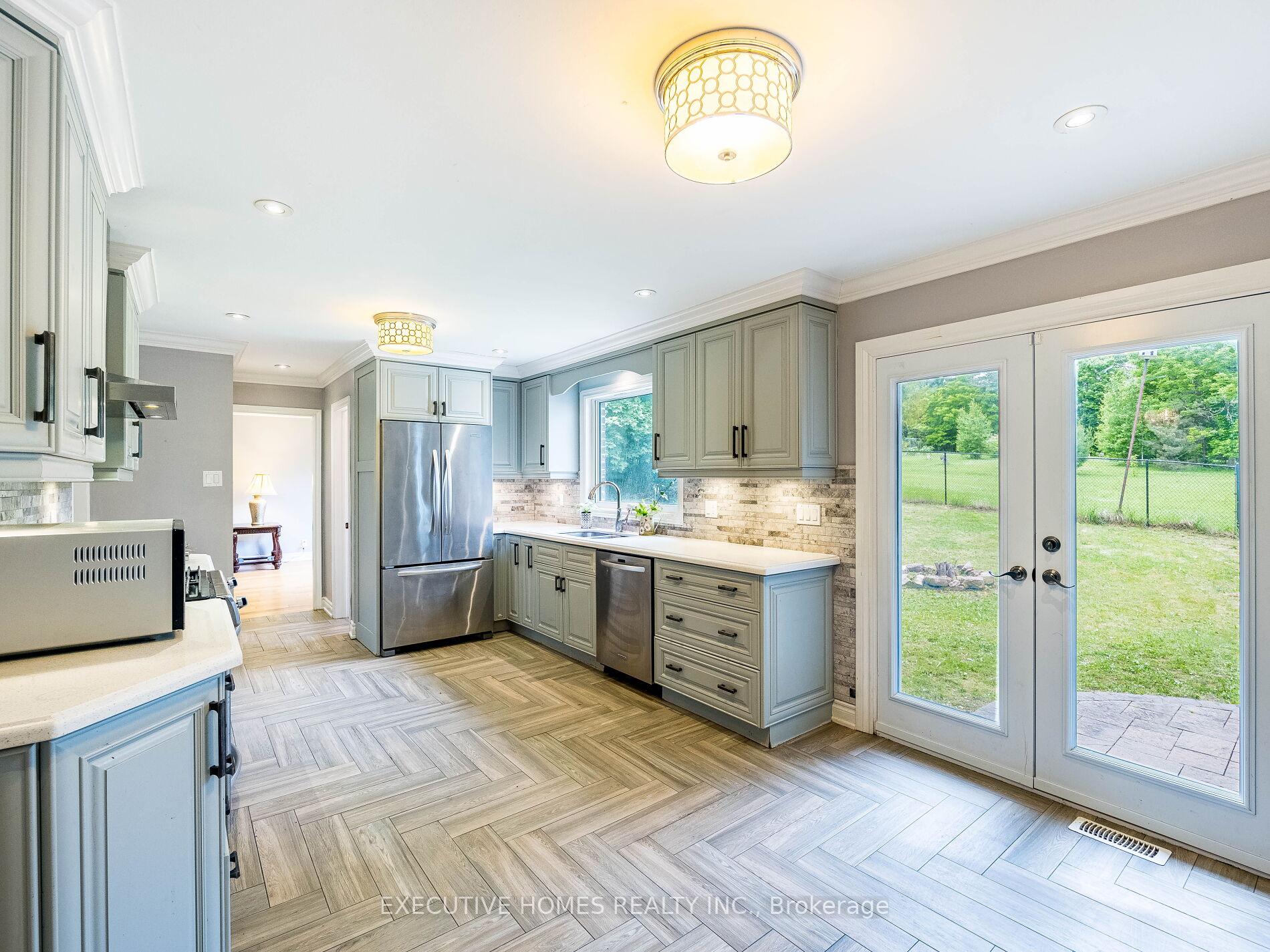 Photo 36 of 34 Kennedy Road, Caledon, Cheltenham — HOMEH
