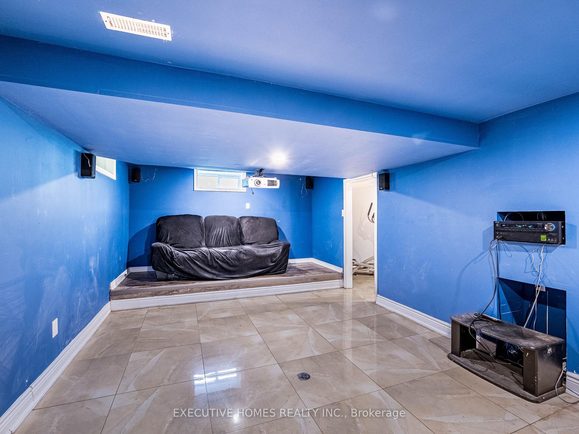 Photo 30 of 34 Kennedy Road, Caledon, Cheltenham — HOMEH
