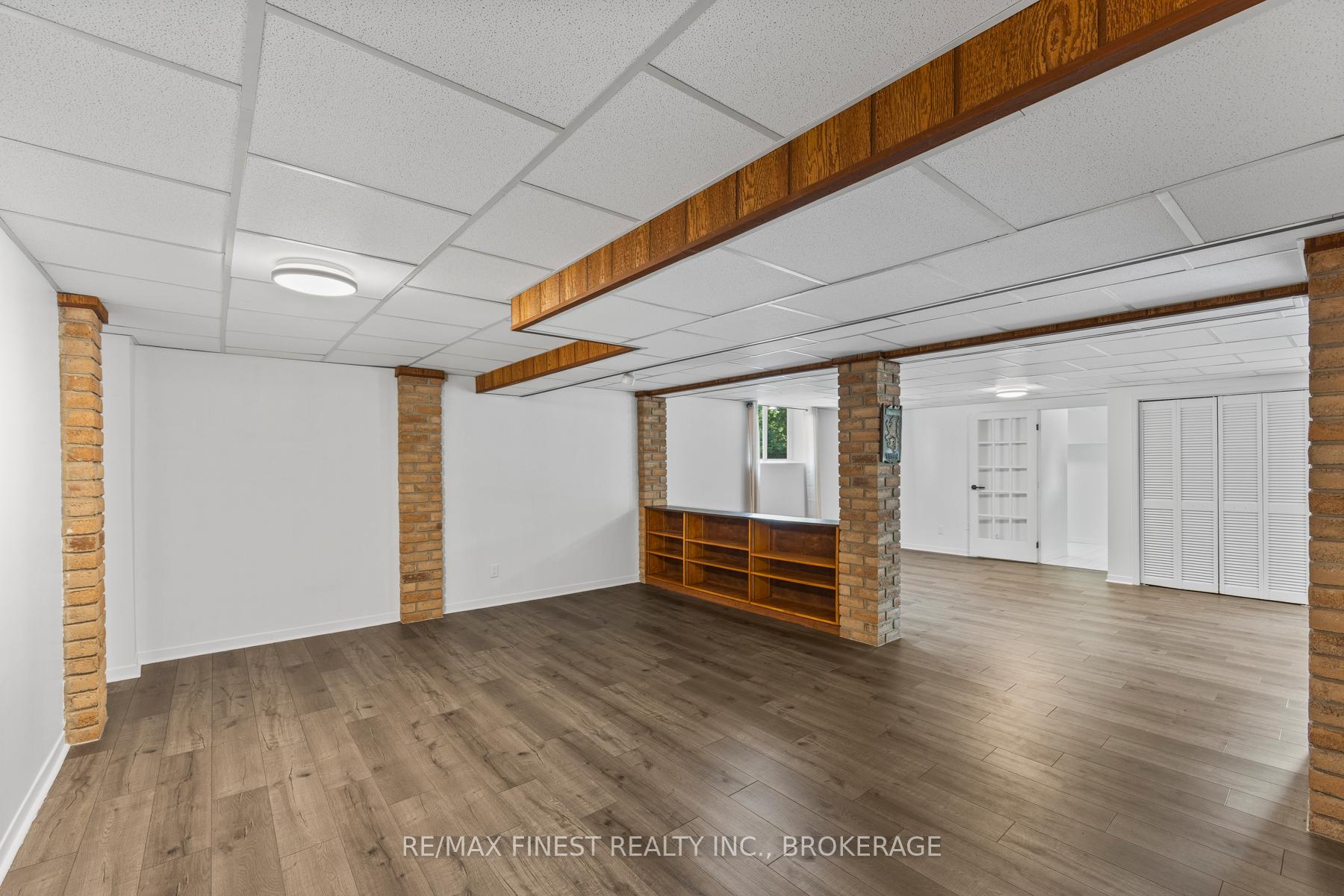Photo 33 of 3743 Maple Crest Court, Frontenac, Frontenac South — HOMEH