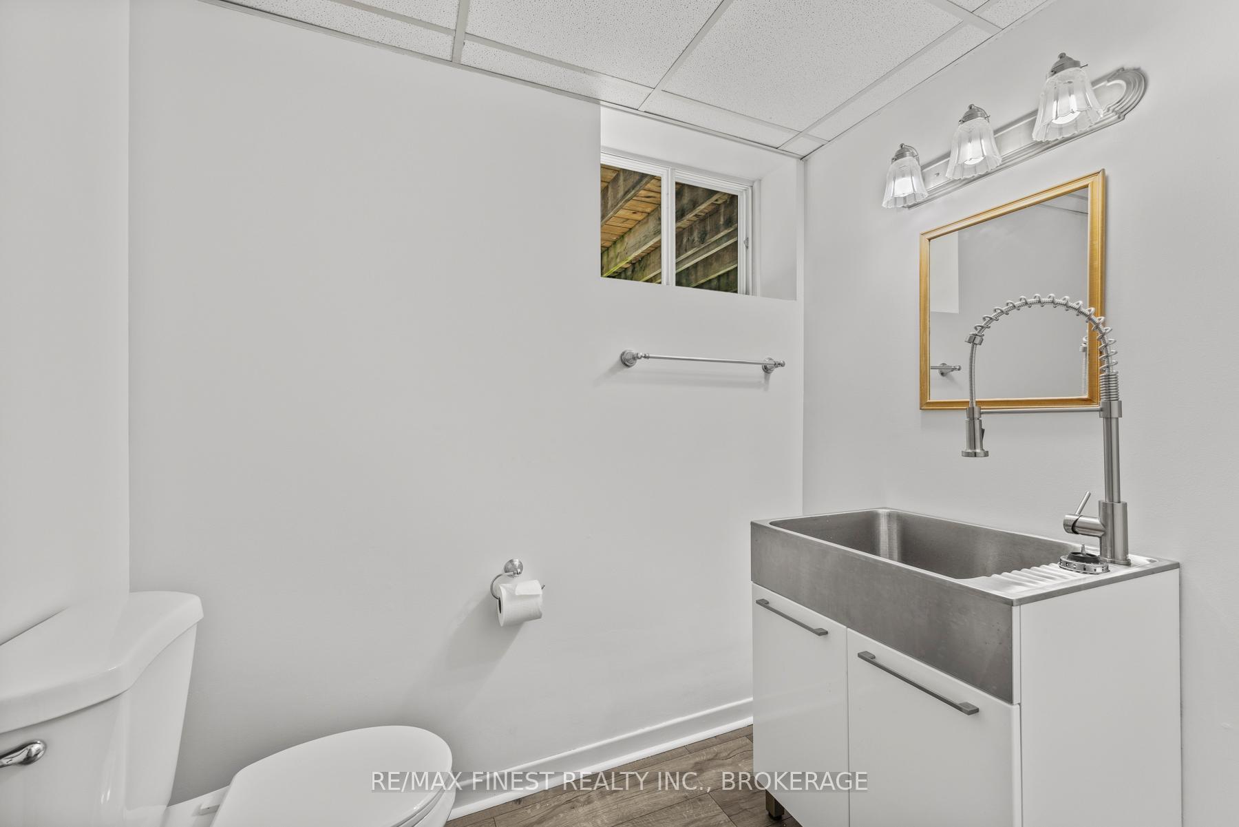 Photo 35 of 3743 Maple Crest Court, Frontenac, Frontenac South — HOMEH