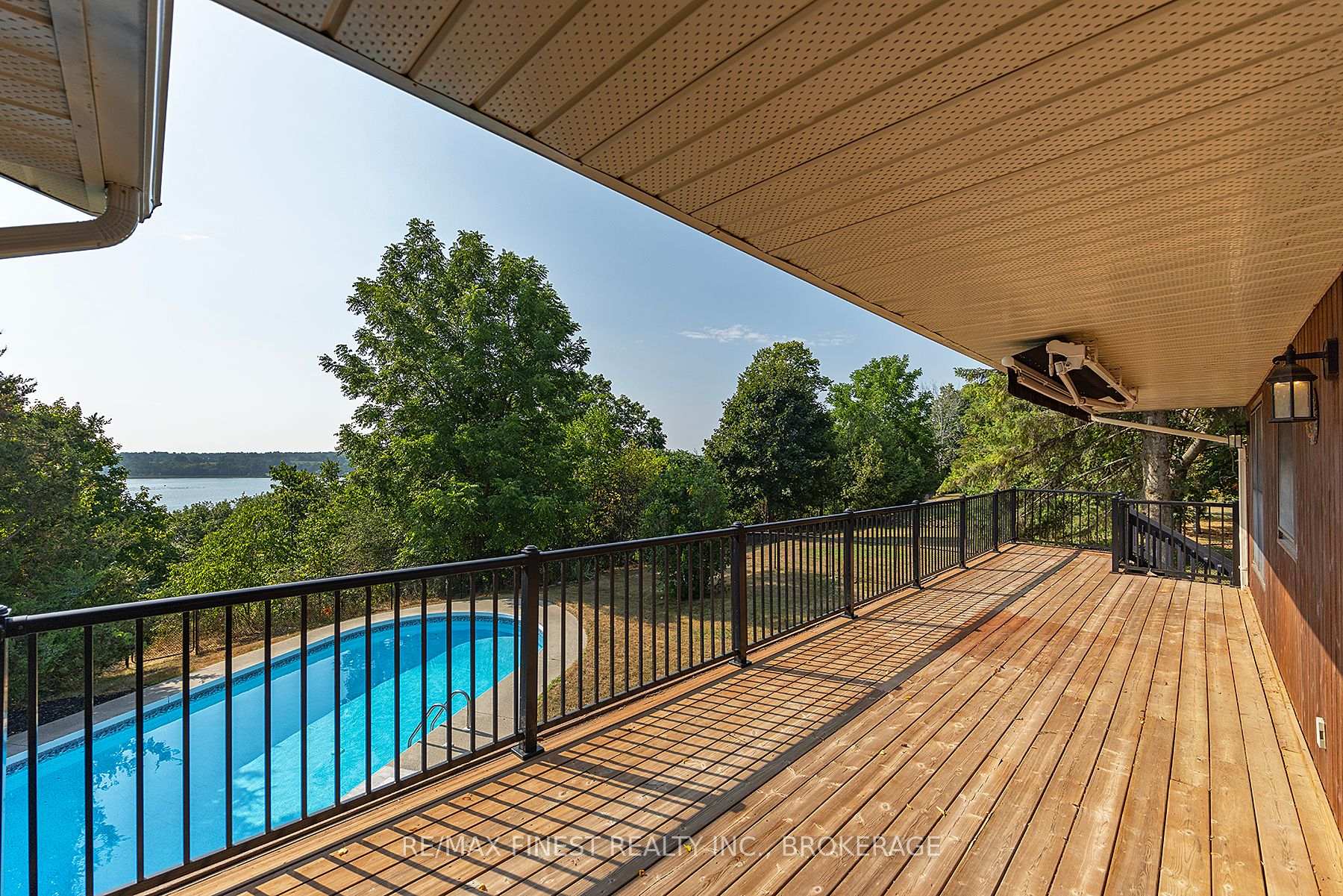 Photo 38 of 3743 Maple Crest Court, Frontenac, Frontenac South — HOMEH