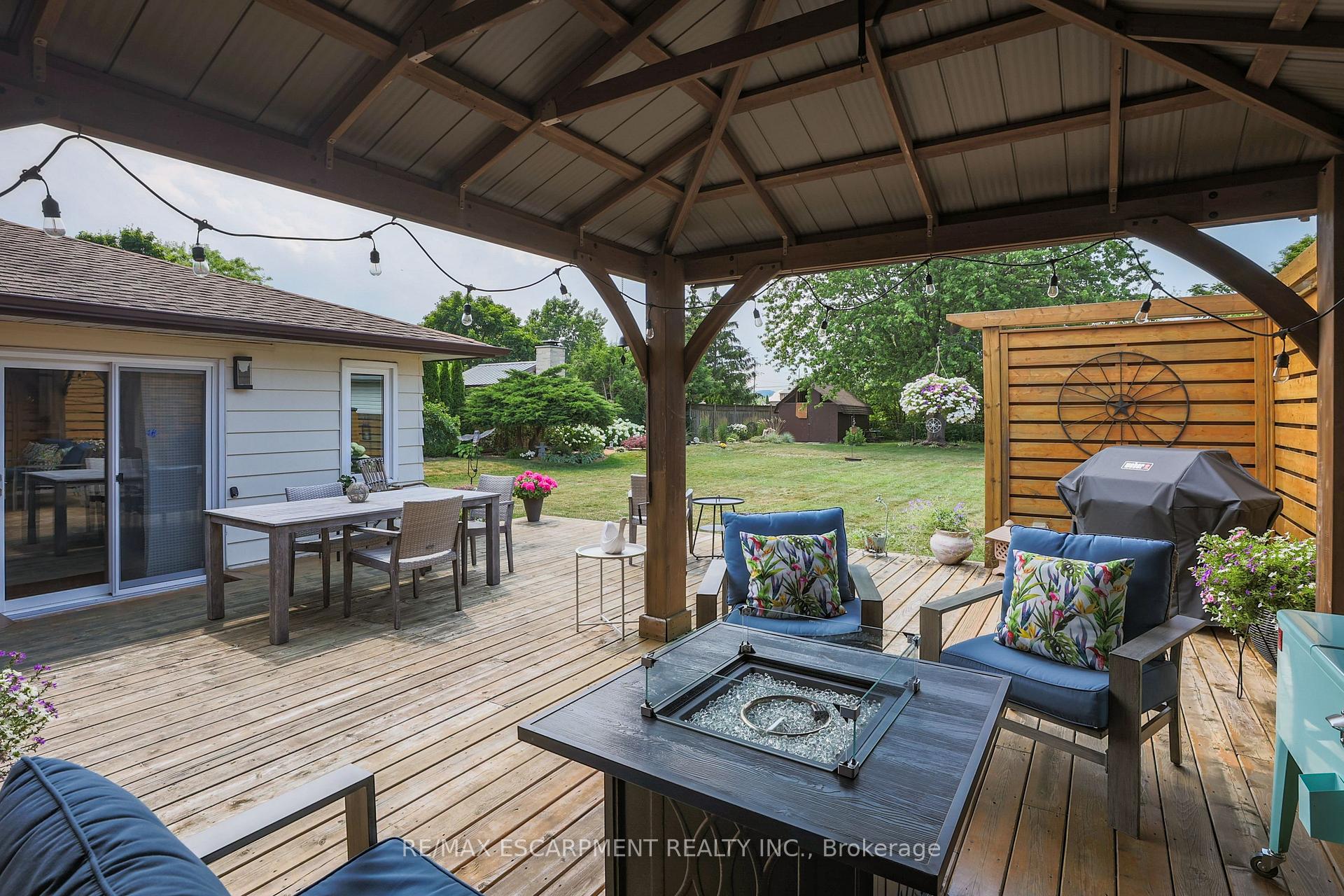 Photo 15 of 11 Hunter Road, Grimsby, Grimsby West — HOMEH