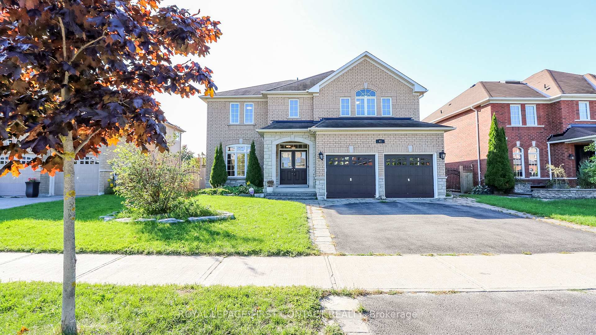Photo 1 of 41 Commonwealth Road, Barrie, Innis-Shore — HOMEH