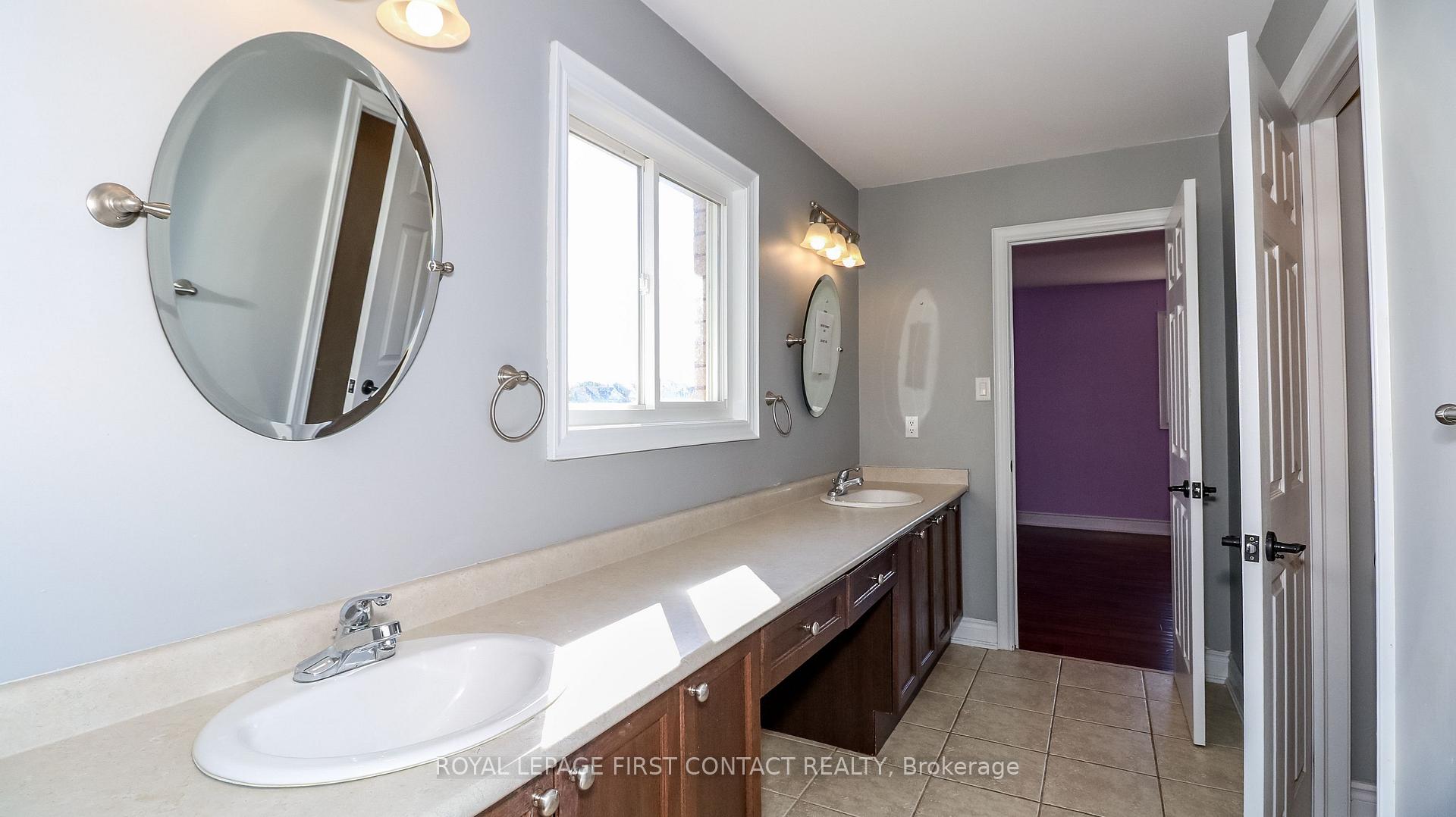 Photo 39 of 41 Commonwealth Road, Barrie, Innis-Shore — HOMEH