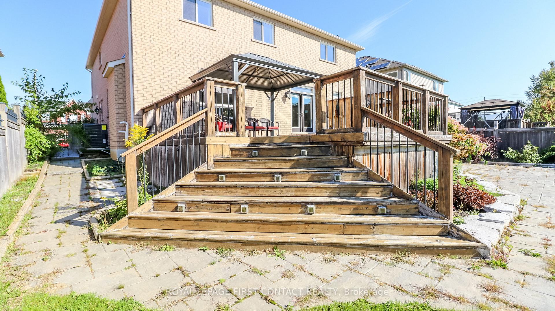 Photo 43 of 41 Commonwealth Road, Barrie, Innis-Shore — HOMEH