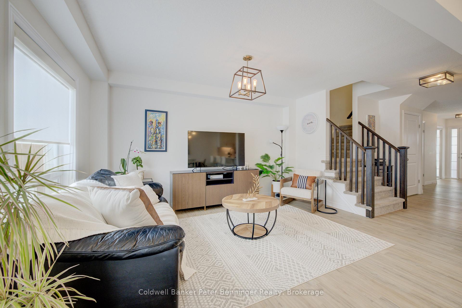 Photo 16 of 27 Arlington Parkway, Brant, Paris — HOMEH