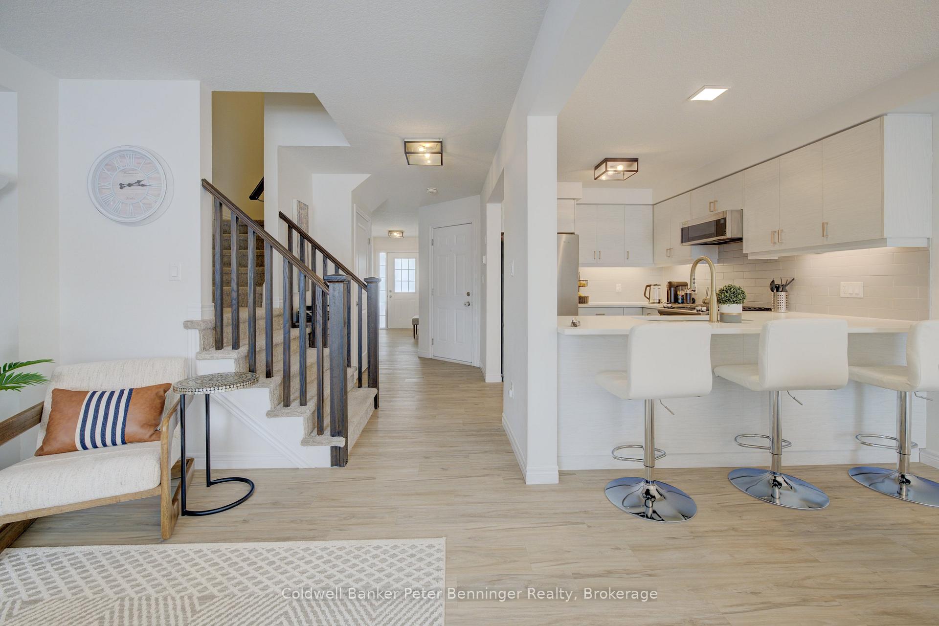 Photo 20 of 27 Arlington Parkway, Brant, Paris — HOMEH