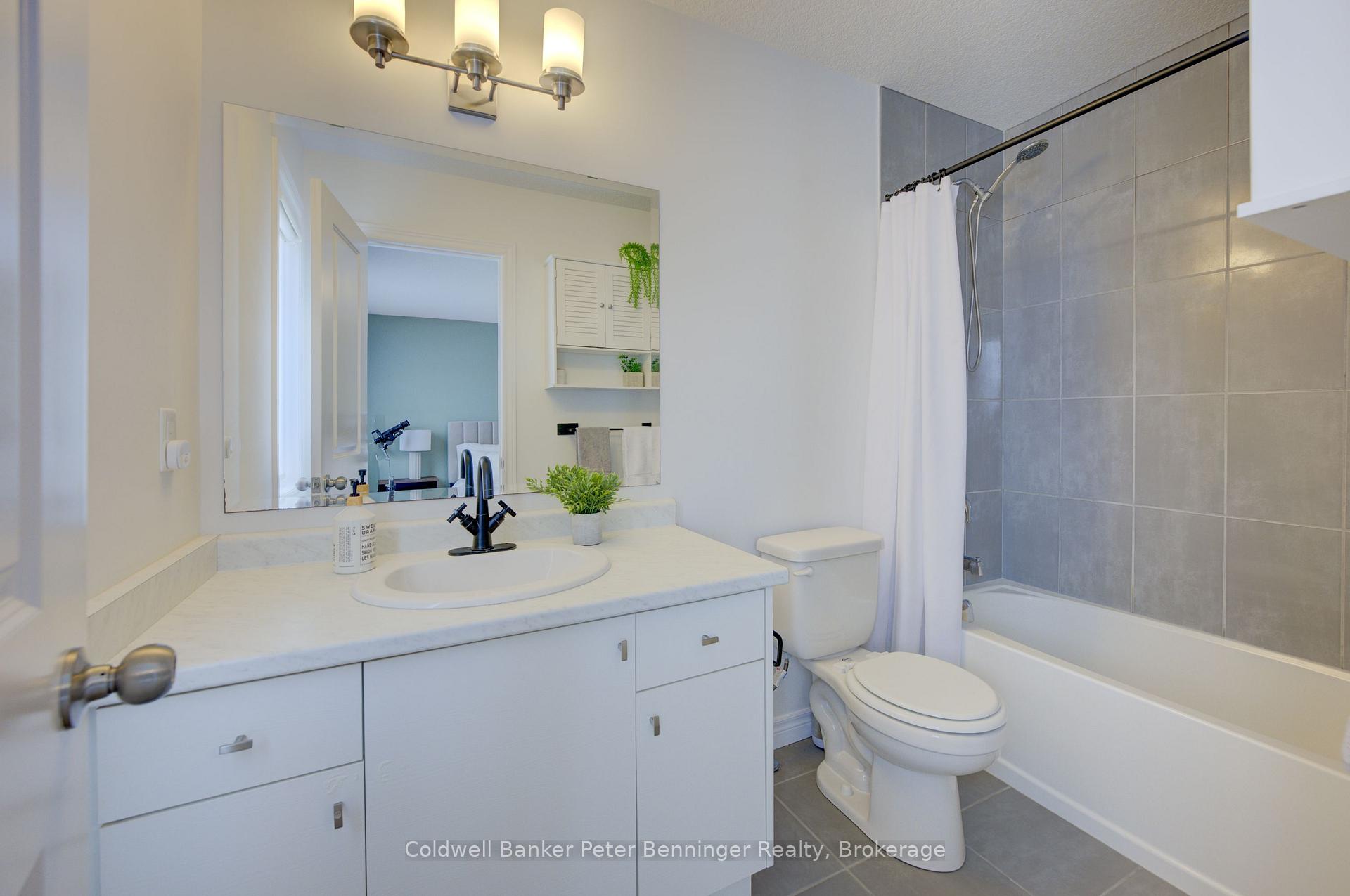 Photo 27 of 27 Arlington Parkway, Brant, Paris — HOMEH