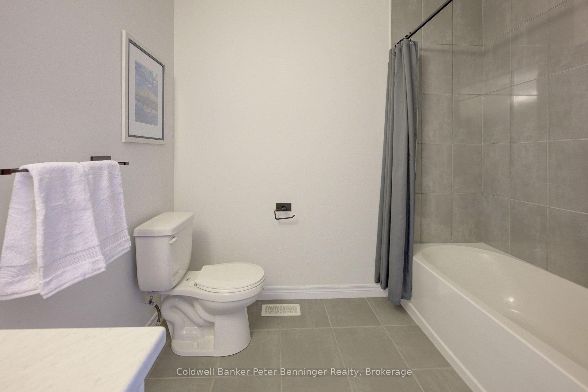 Photo 31 of 27 Arlington Parkway, Brant, Paris — HOMEH