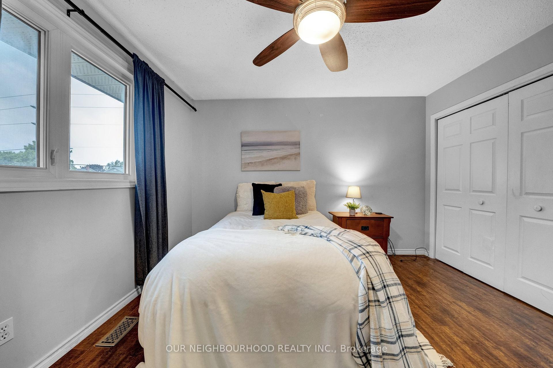 Photo 16 of 38 Centerfield Drive, Clarington, Courtice — HOMEH