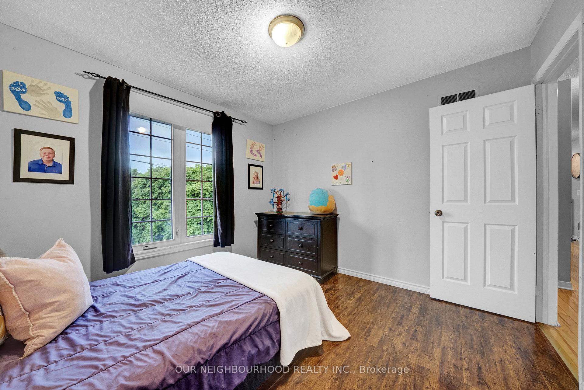 Photo 21 of 38 Centerfield Drive, Clarington, Courtice — HOMEH