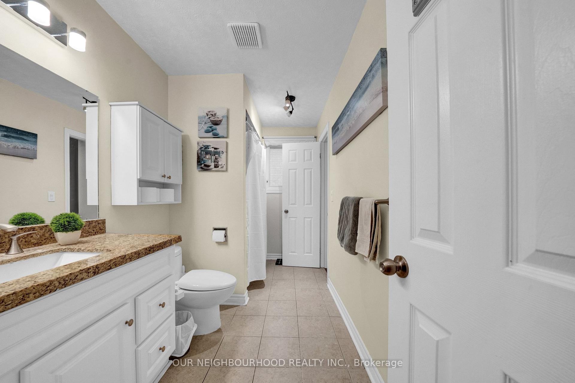 Photo 23 of 38 Centerfield Drive, Clarington, Courtice — HOMEH