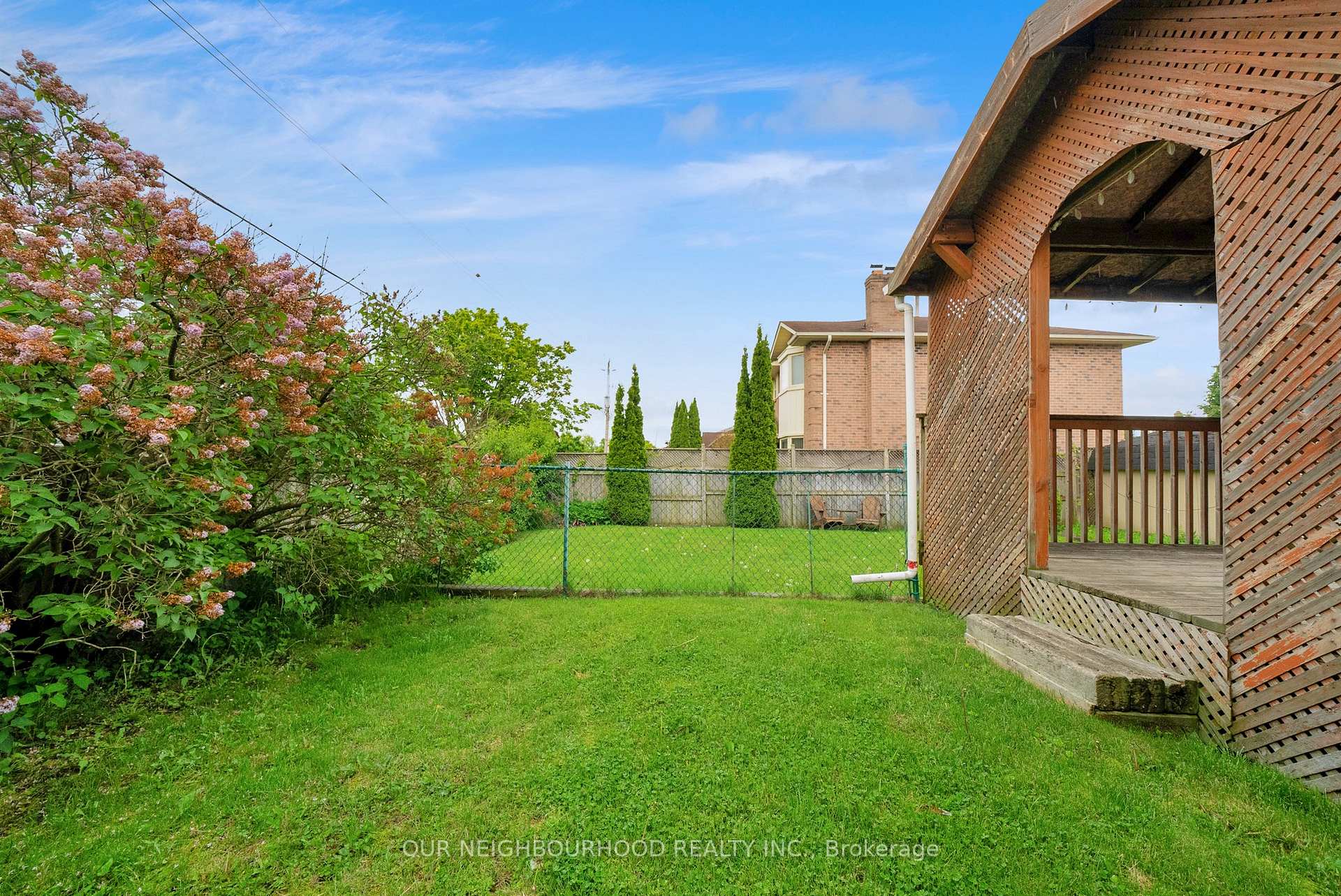 Photo 32 of 38 Centerfield Drive, Clarington, Courtice — HOMEH