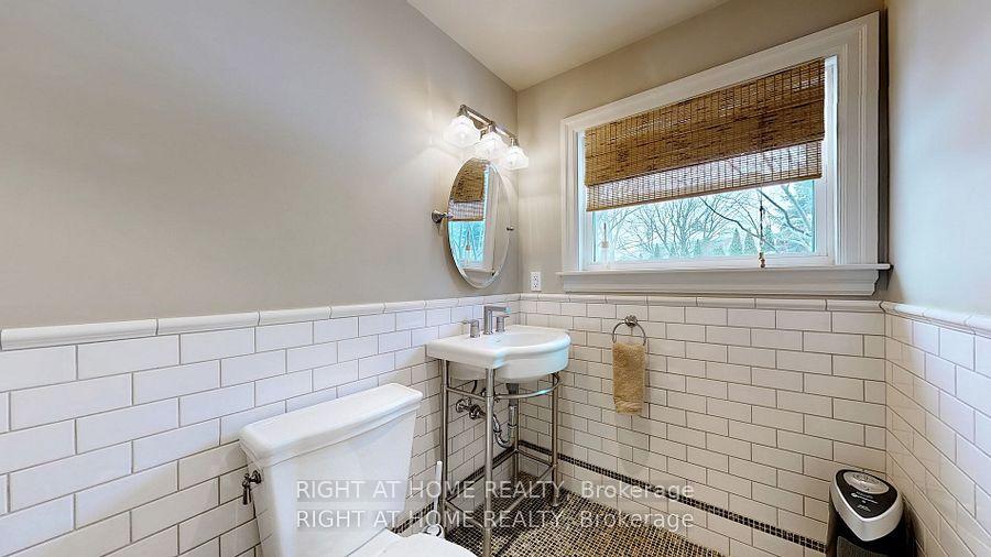 Photo 18 of 127 Puget Street, Barrie, Codrington — HOMEH
