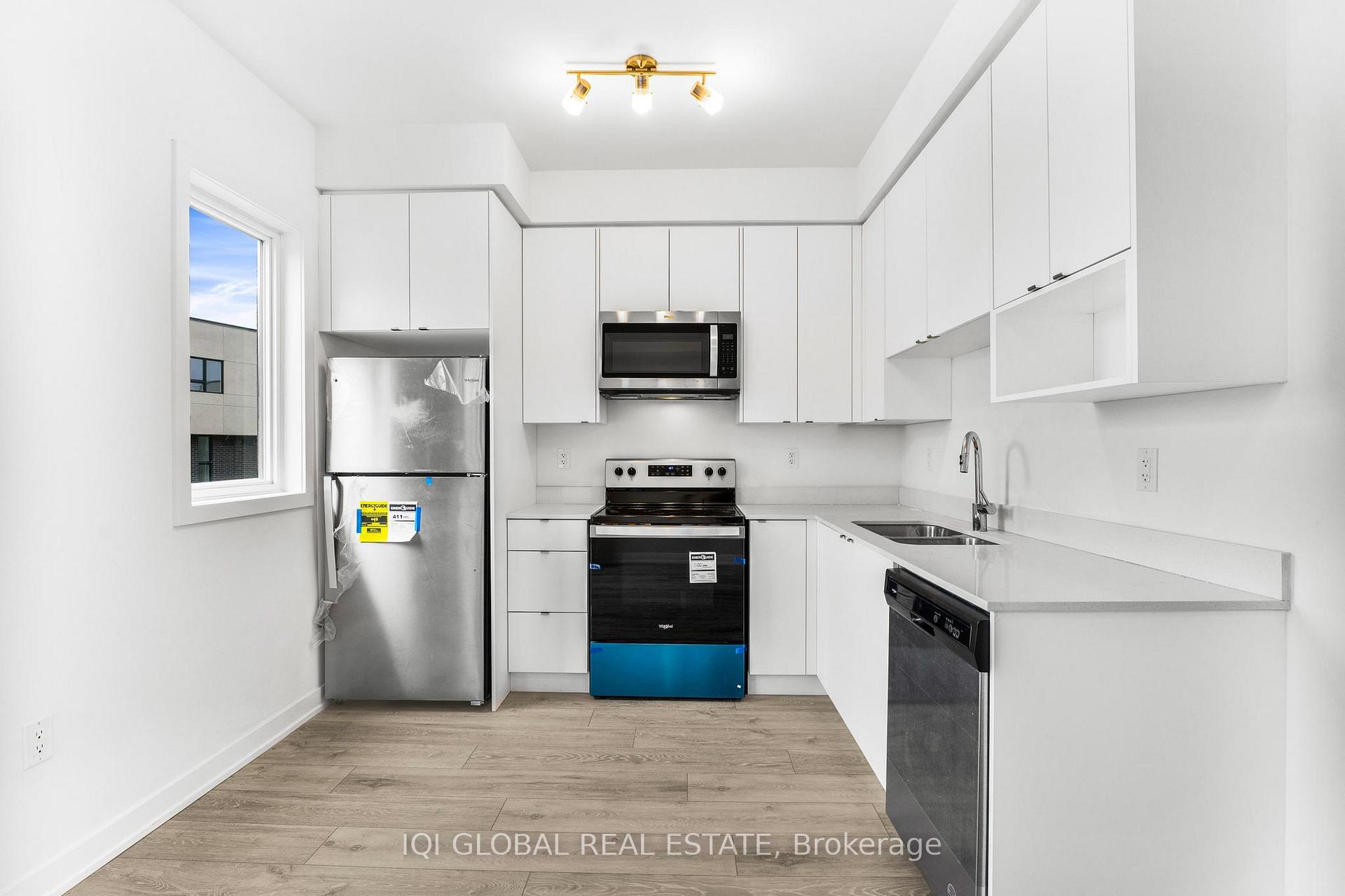 Photo 5 of 4902 Valera Road, Burlington, Alton — HOMEH