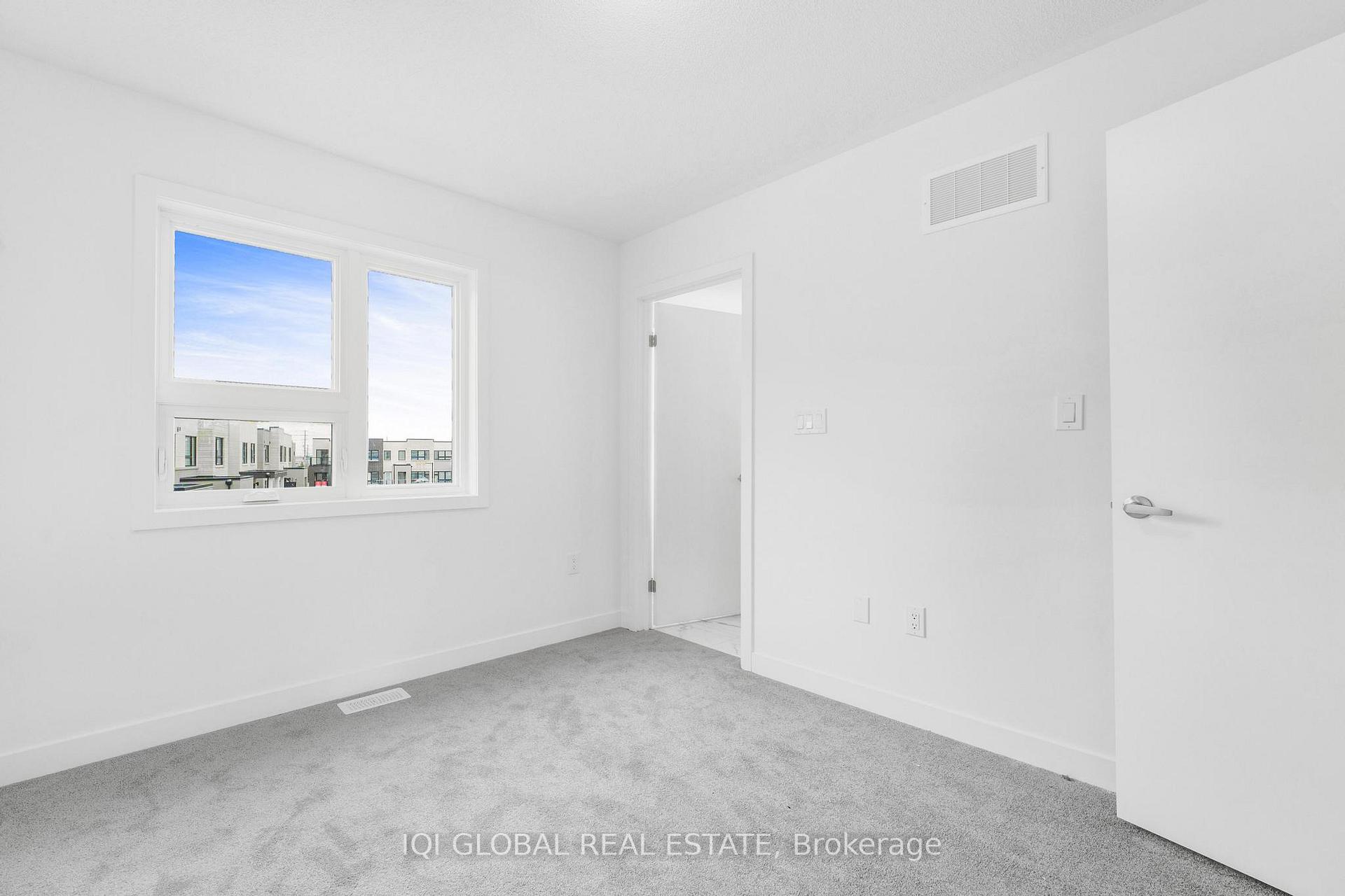 Photo 14 of 4902 Valera Road, Burlington, Alton — HOMEH