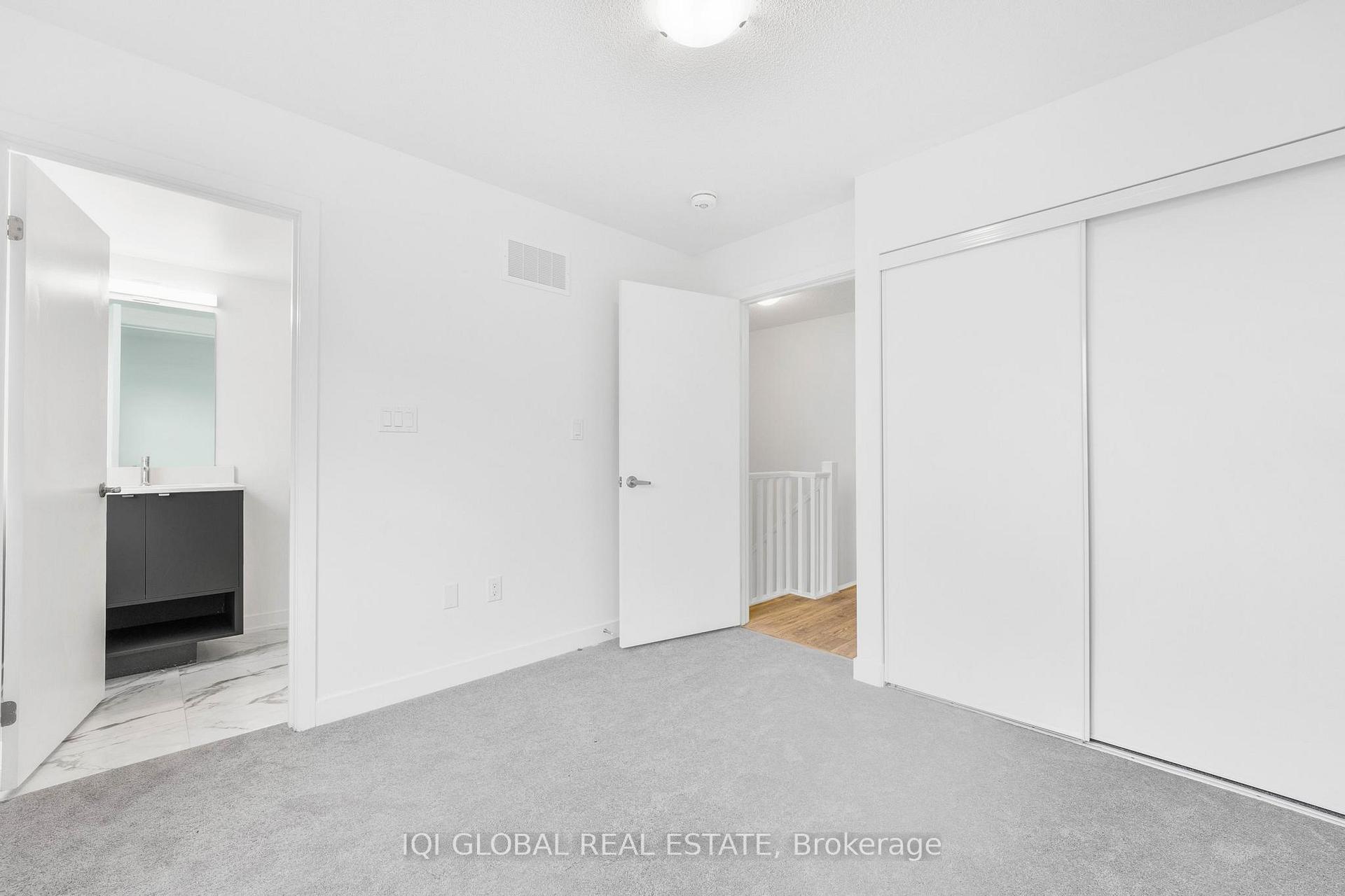 Photo 23 of 4902 Valera Road, Burlington, Alton — HOMEH