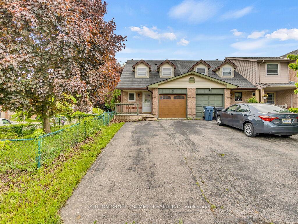 Photo 1 of 2 Grandridge Crescent, Guelph, Willow West/Sugarbush/West Acres — HOMEH