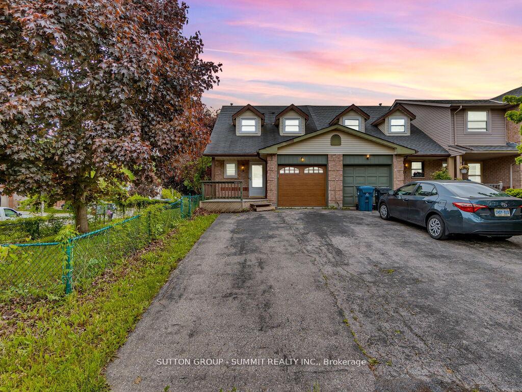 Photo 2 of 2 Grandridge Crescent, Guelph, Willow West/Sugarbush/West Acres — HOMEH