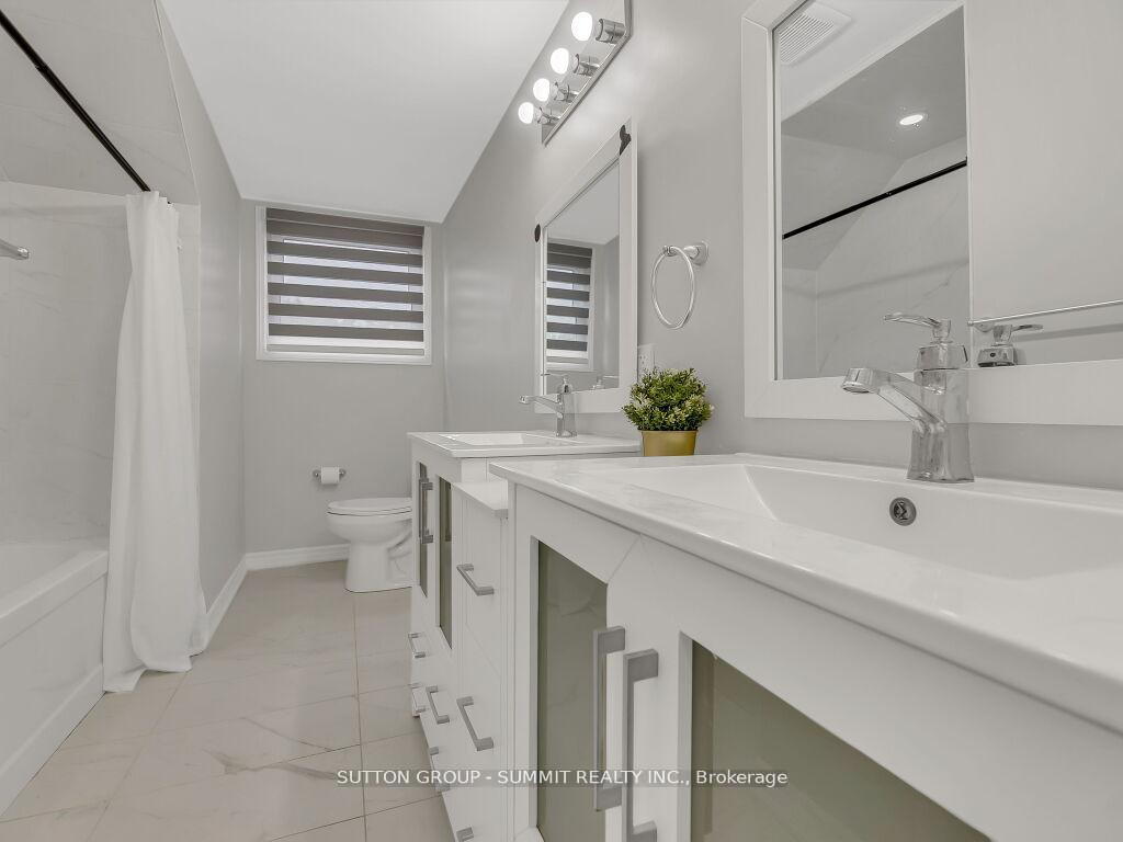 Photo 14 of 2 Grandridge Crescent, Guelph, Willow West/Sugarbush/West Acres — HOMEH