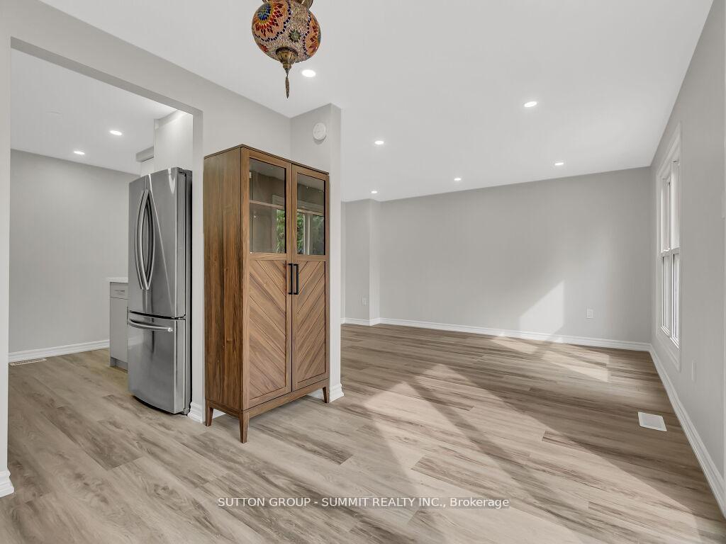 Photo 27 of 2 Grandridge Crescent, Guelph, Willow West/Sugarbush/West Acres — HOMEH