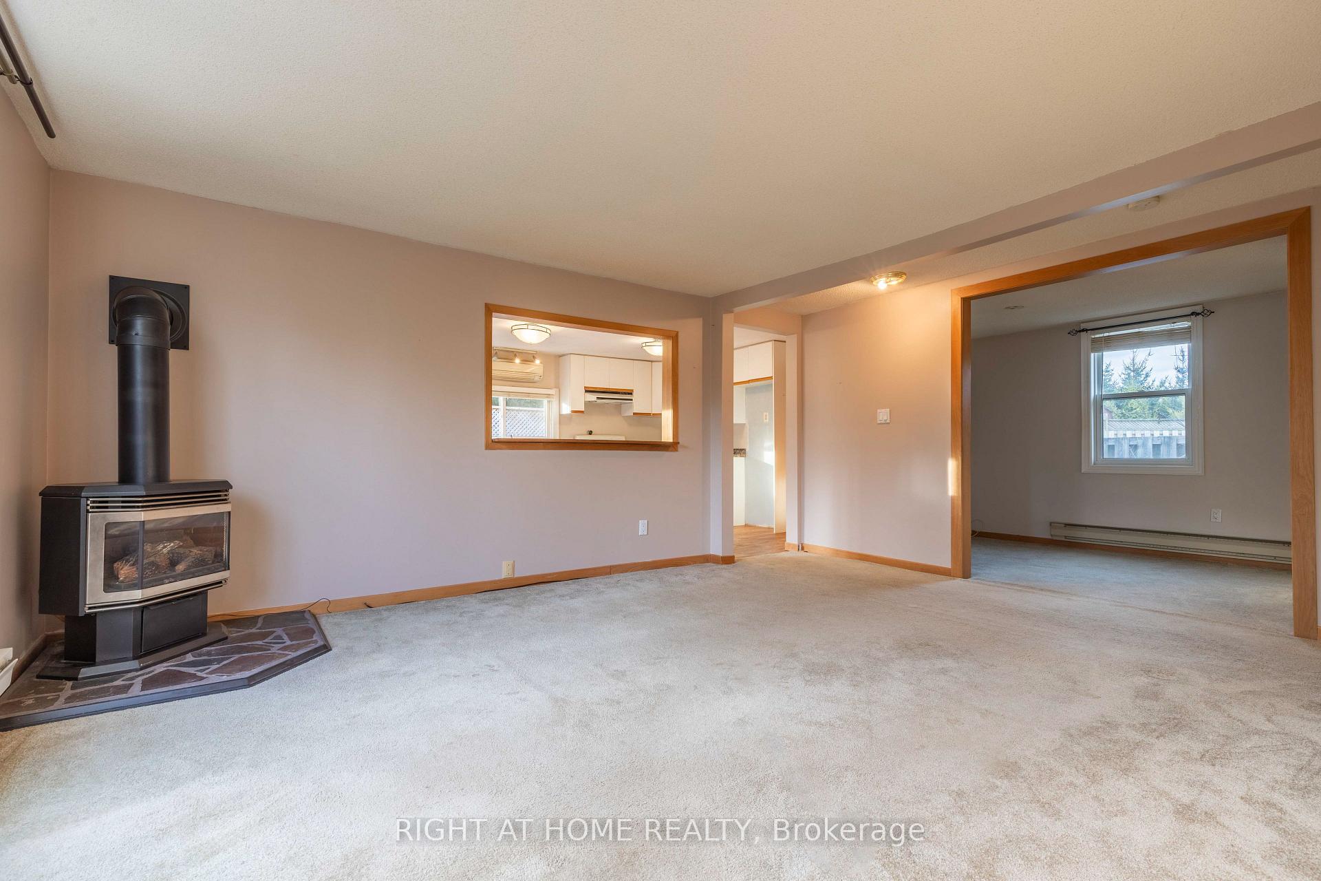 Photo 7 of 3714 McCarthy Drive, Clearview, Rural Clearview — HOMEH