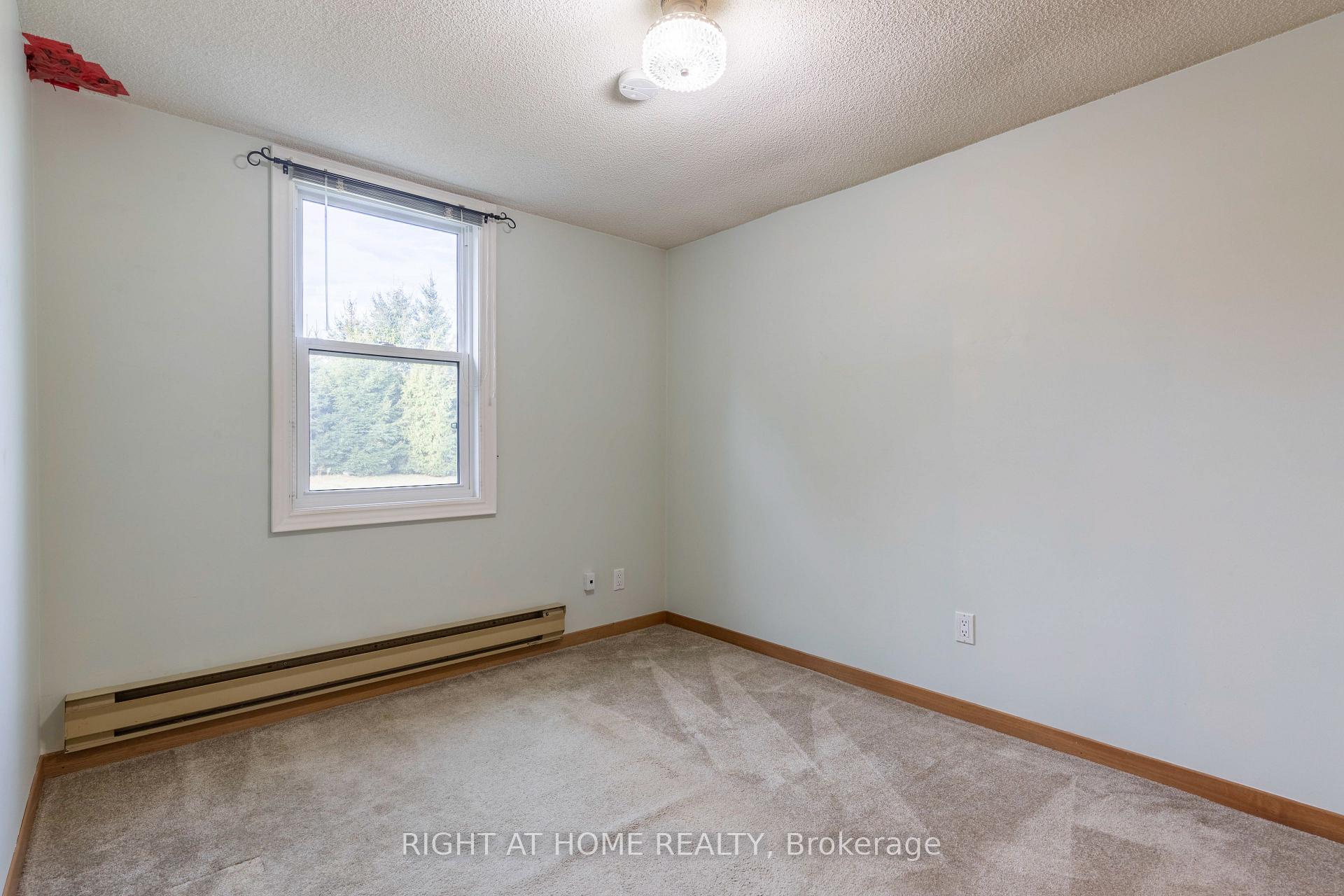 Photo 11 of 3714 McCarthy Drive, Clearview, Rural Clearview — HOMEH