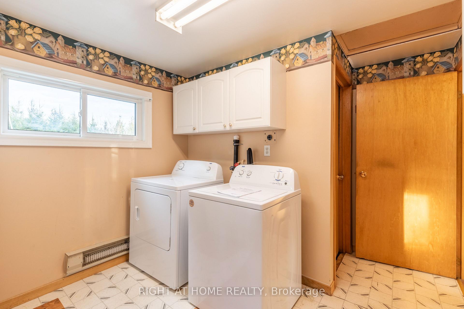 Photo 16 of 3714 McCarthy Drive, Clearview, Rural Clearview — HOMEH