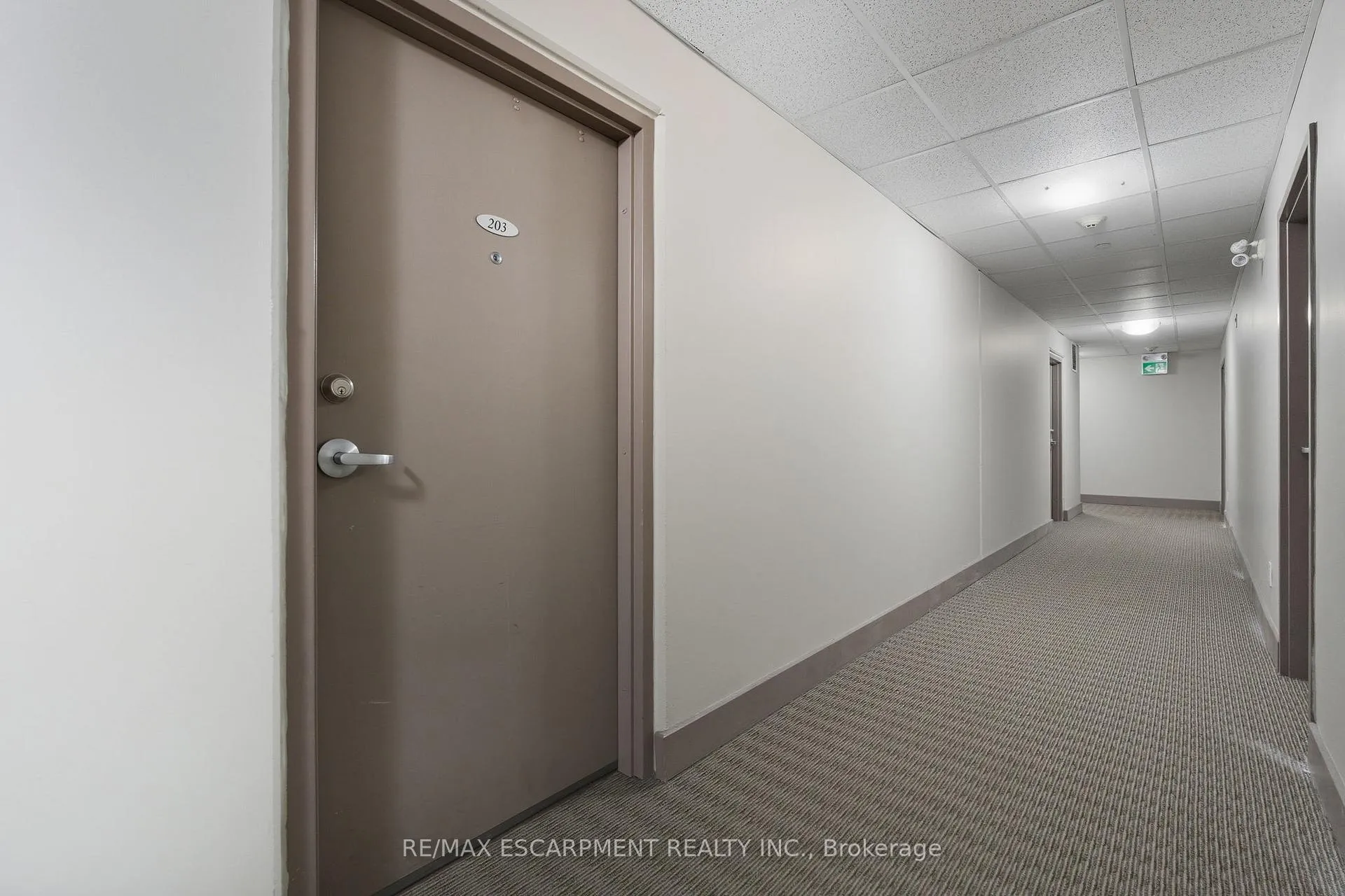 Photo 4 of Unit 203, 149 Main Street W, Hamilton, Durand — HOMEH