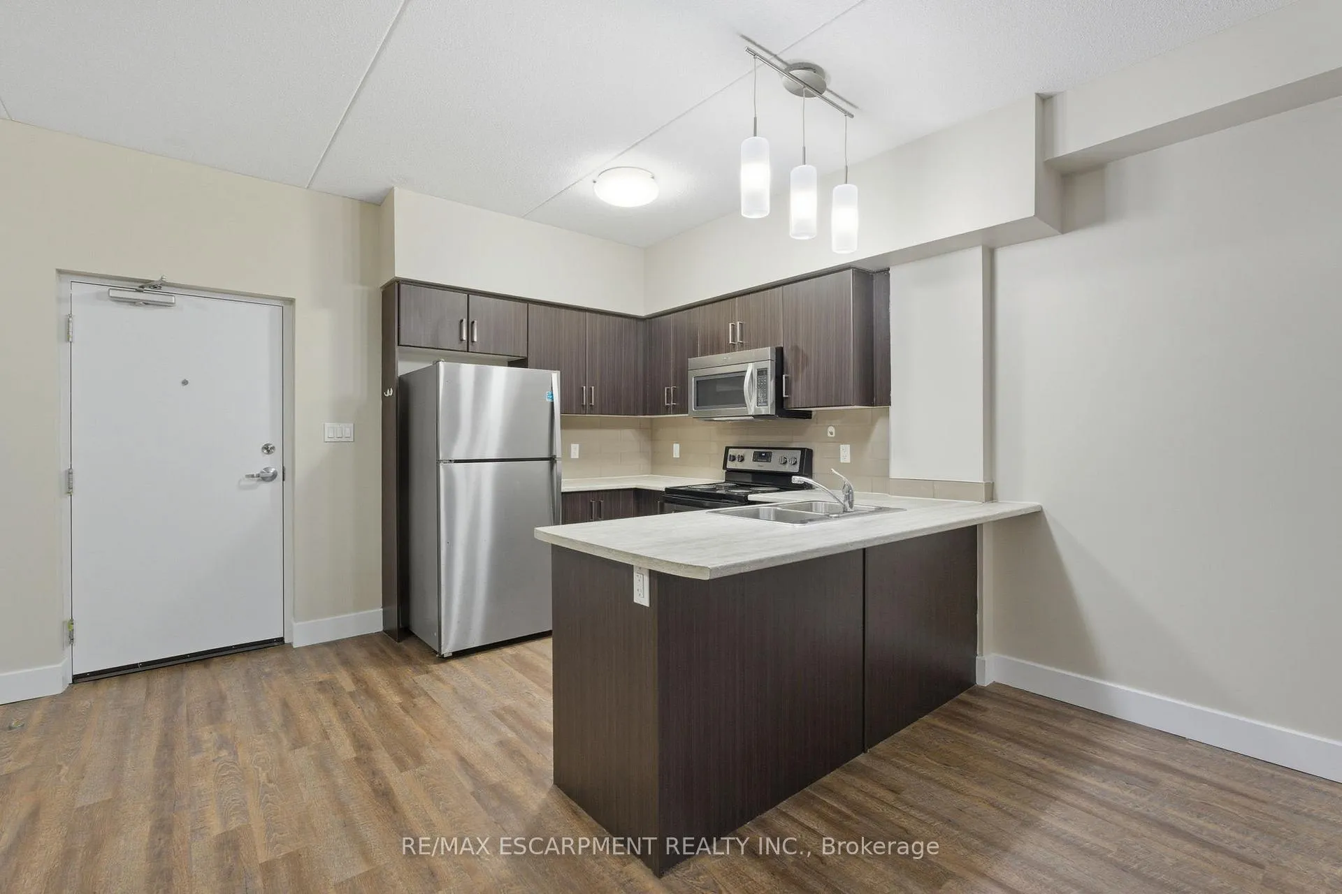 Photo 8 of Unit 203, 149 Main Street W, Hamilton, Durand — HOMEH