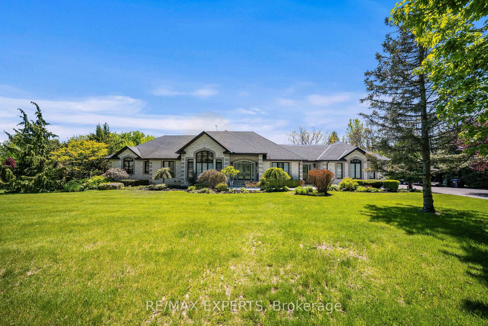 Photo 7 of 7 Bruno Ridge Drive, Caledon, Palgrave — HOMEH