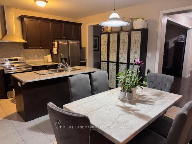 Photo 11 of 61 Barlow Place, Brant, Paris — HOMEH