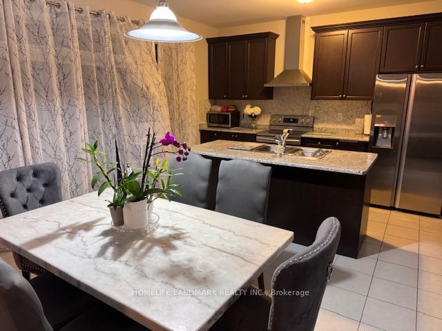 Photo 12 of 61 Barlow Place, Brant, Paris — HOMEH