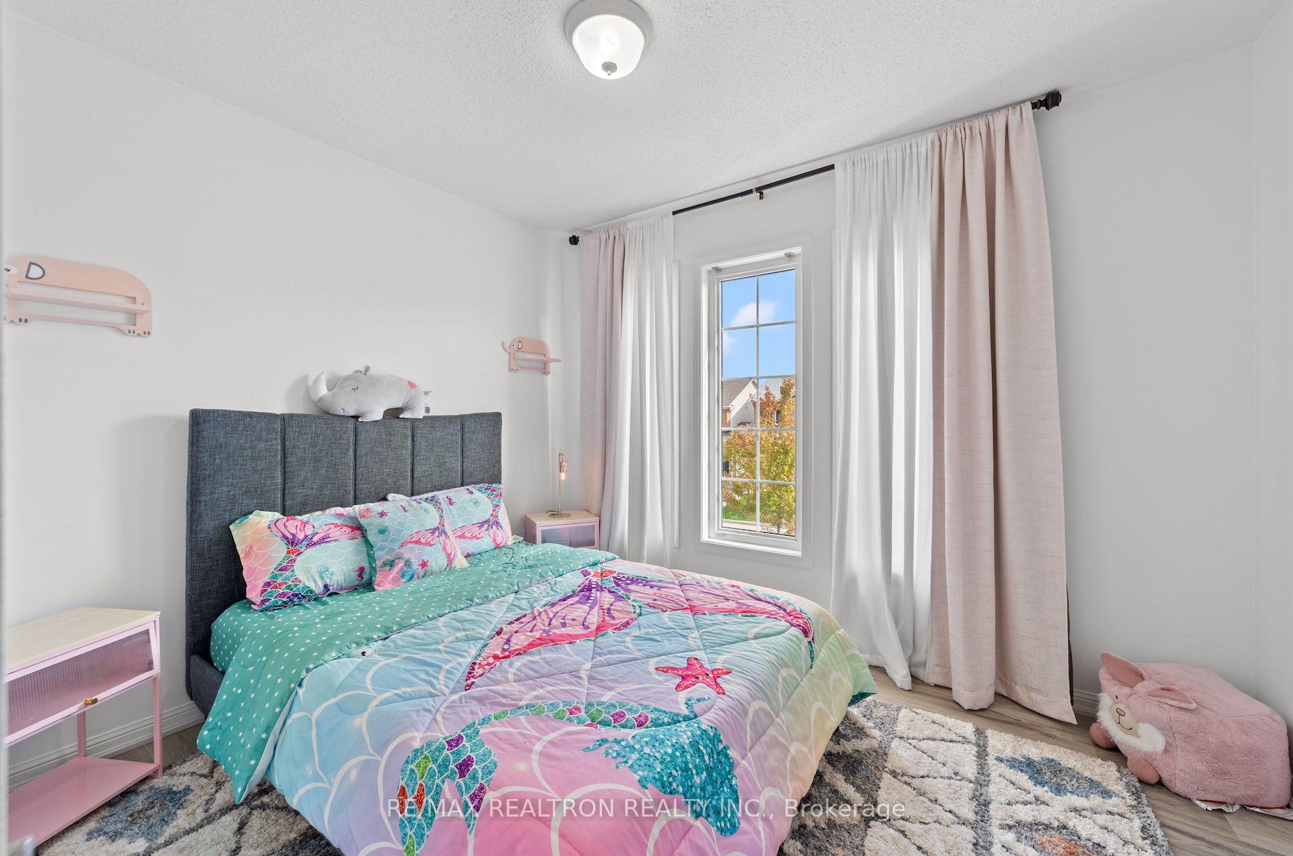 Photo 31 of 24 Succession Crescent, Barrie, Innis-Shore — HOMEH