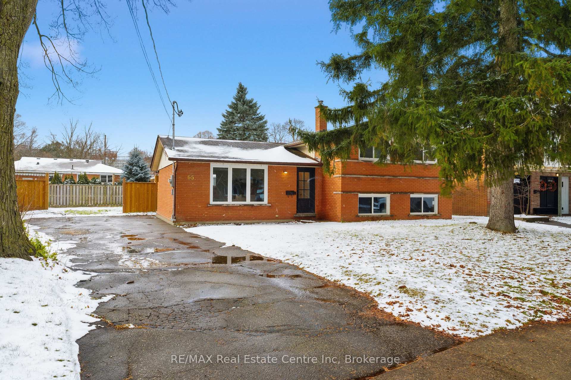 Photo 1 of 65 Sunnylea Crescent, Guelph, General Hospital — HOMEH