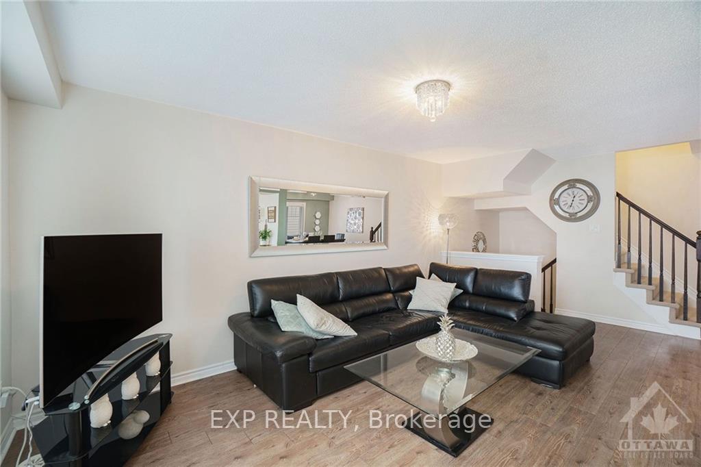 Photo 6 of 439 White Arctic Avenue, Ottawa, Barrhaven - Half Moon Bay — HOMEH