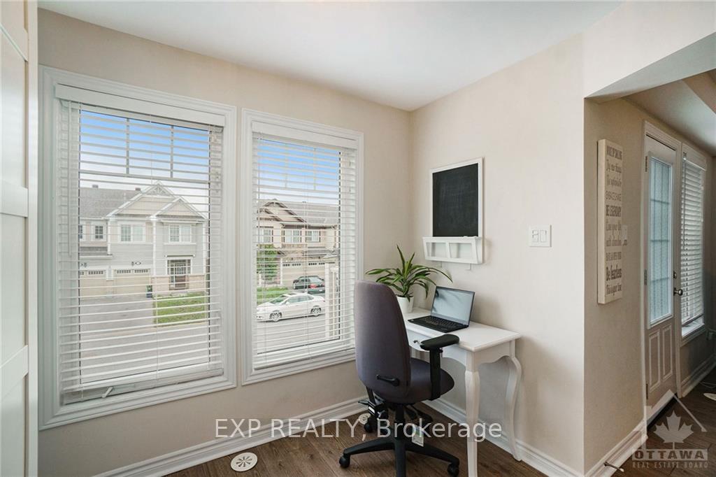 Photo 15 of 439 White Arctic Avenue, Ottawa, Barrhaven - Half Moon Bay — HOMEH