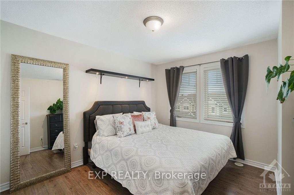 Photo 20 of 439 White Arctic Avenue, Ottawa, Barrhaven - Half Moon Bay — HOMEH