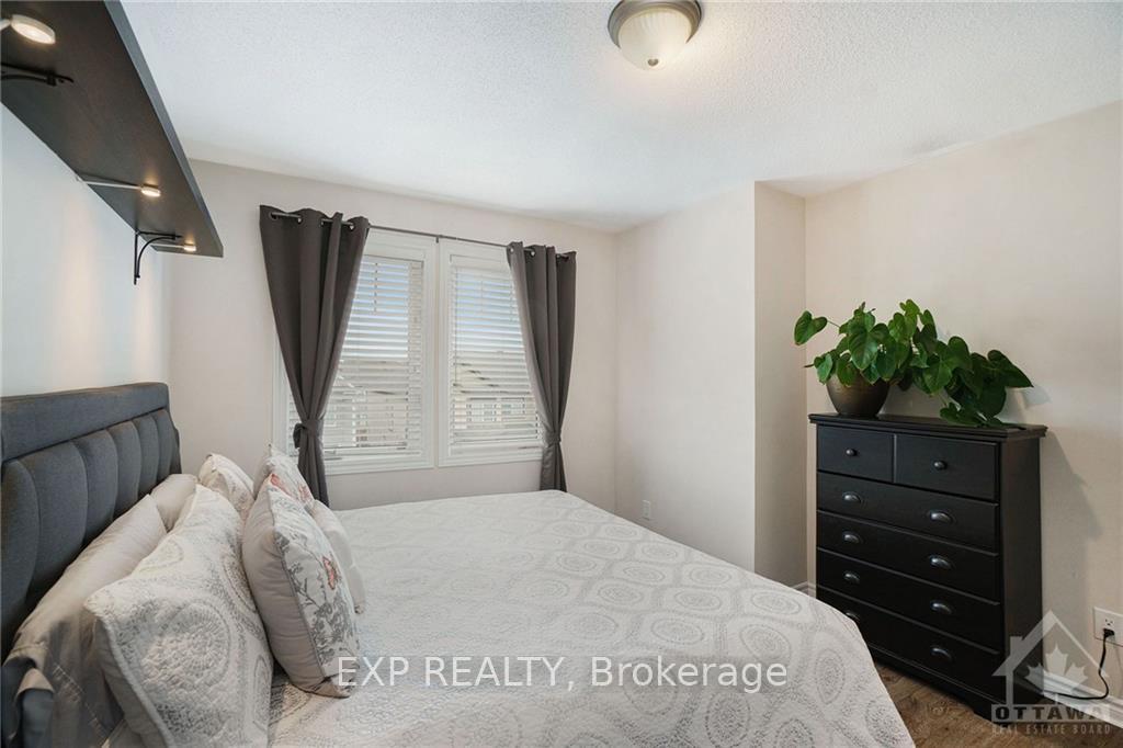 Photo 21 of 439 White Arctic Avenue, Ottawa, Barrhaven - Half Moon Bay — HOMEH
