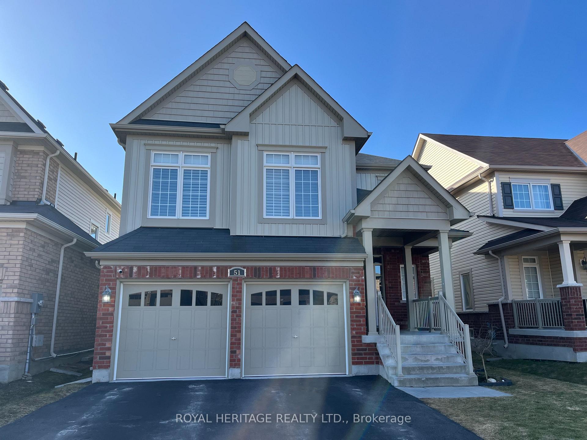 Photo 2 of 51 Henry Smith Avenue, Clarington, Bowmanville — HOMEH