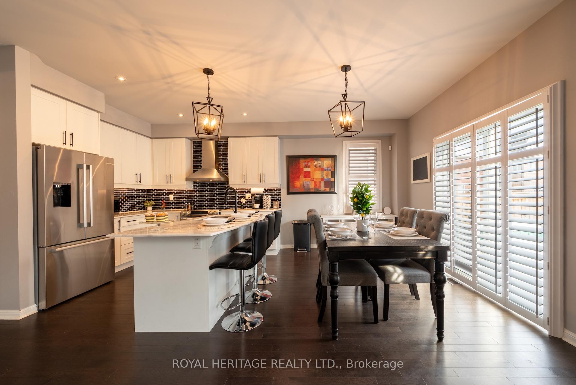 Photo 16 of 51 Henry Smith Avenue, Clarington, Bowmanville — HOMEH