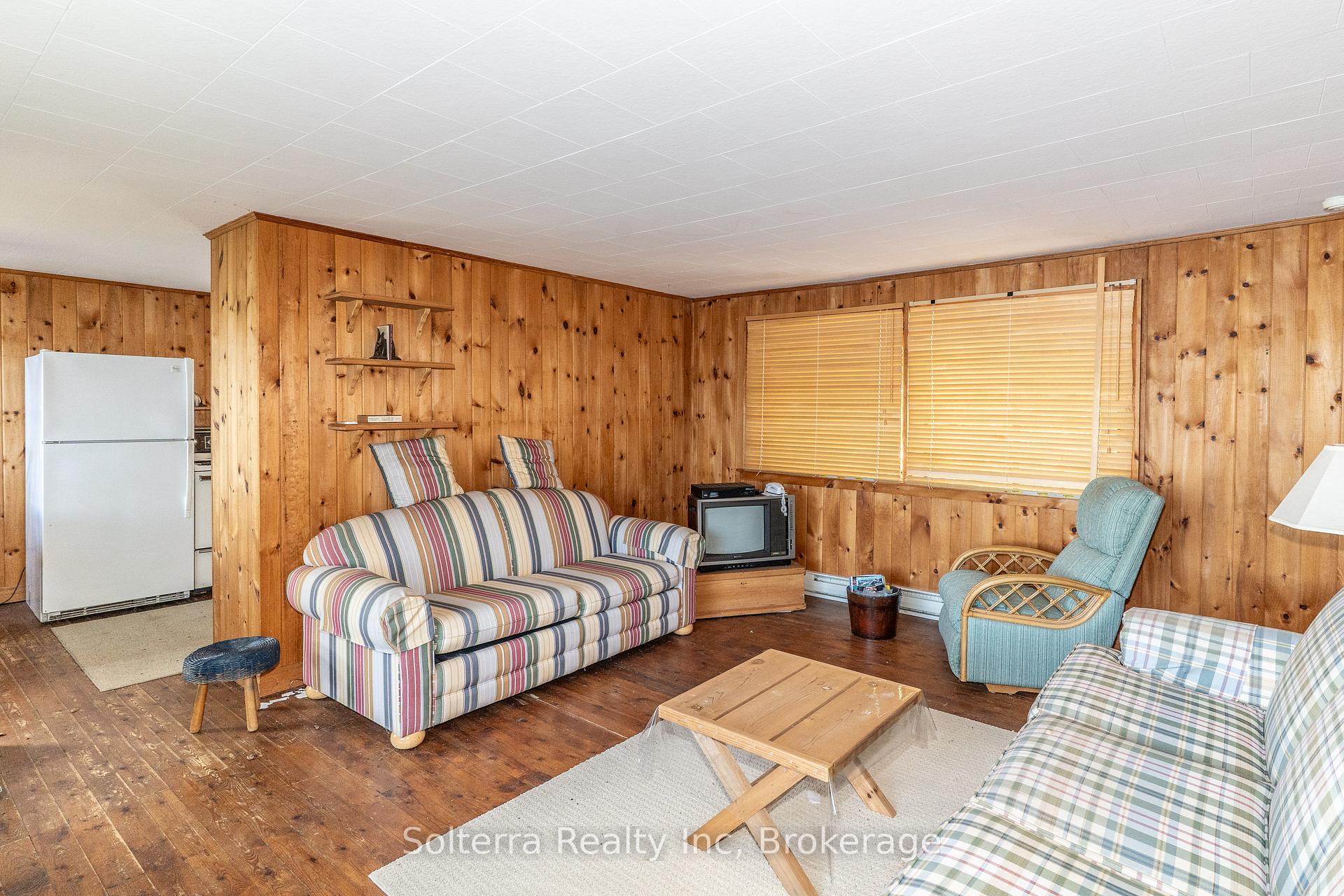 Photo 7 of 1185 Parkers Point Road E, Gravenhurst, Muskoka (S) — HOMEH