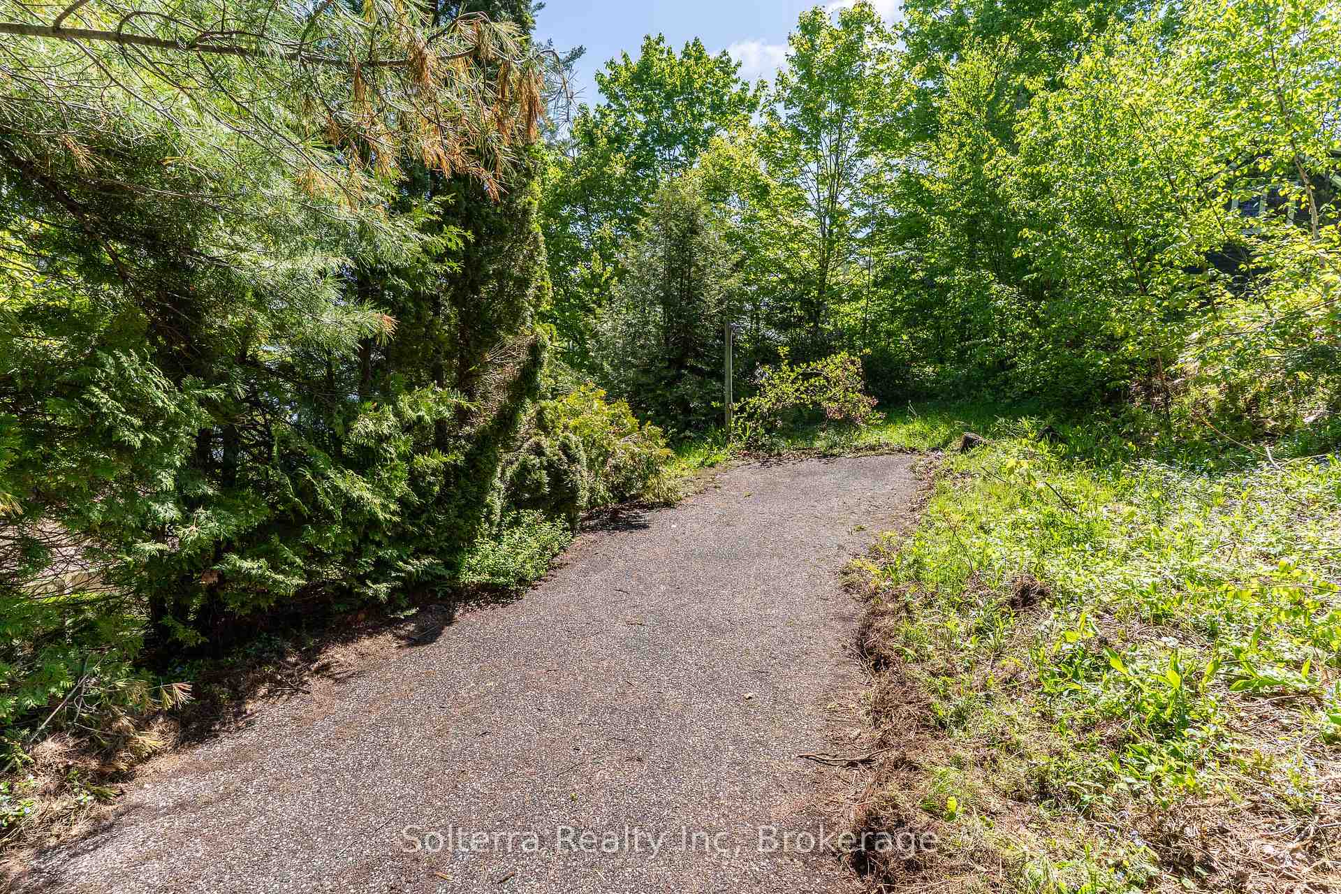 Photo 24 of 1185 Parkers Point Road E, Gravenhurst, Muskoka (S) — HOMEH
