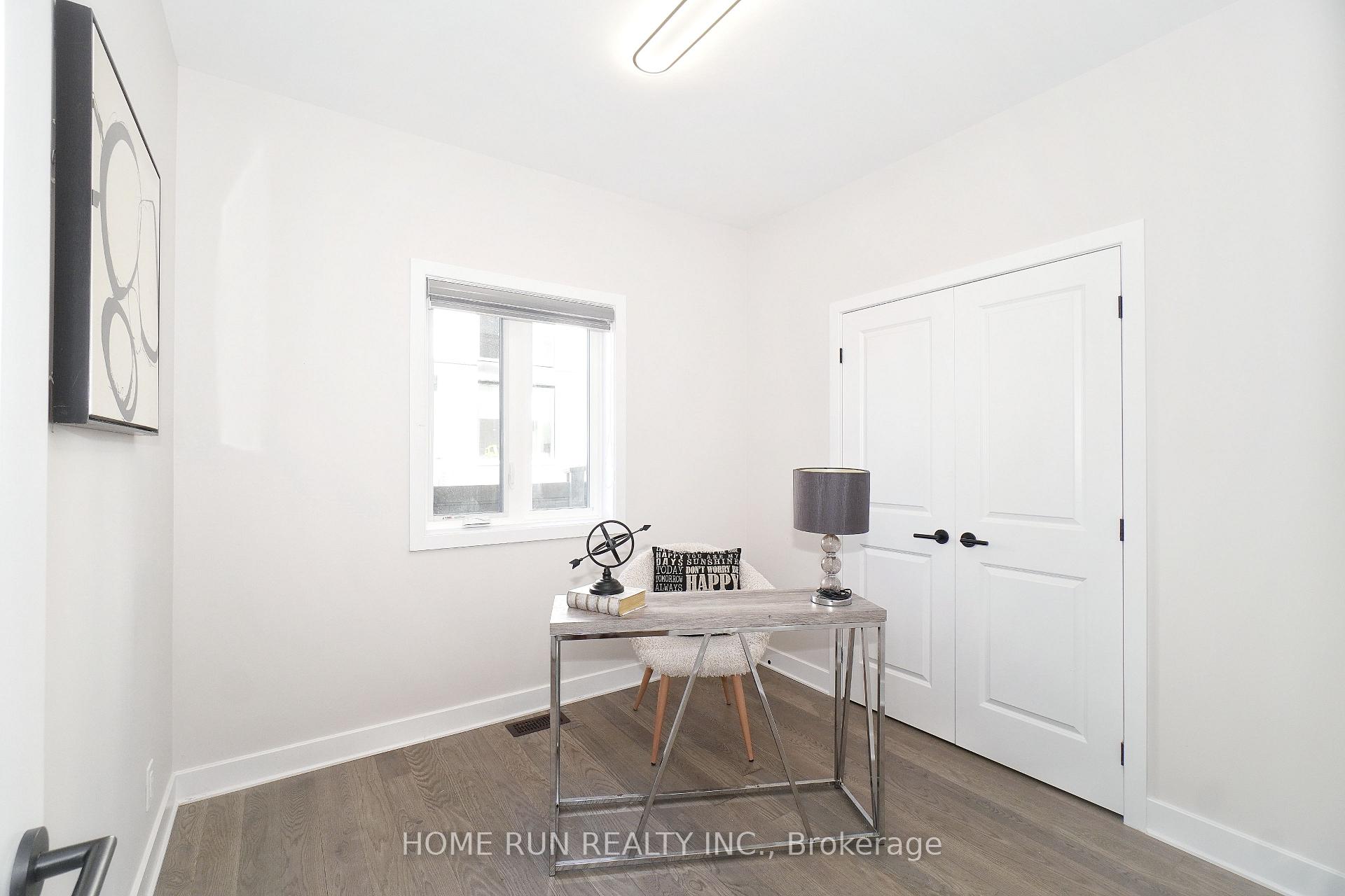 Photo 4 of 990 Brian Good Avenue, Ottawa, Riverside South/Gloucester Glen — HOMEH